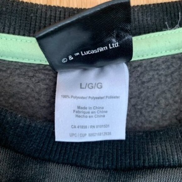 Star Wars The Mandalorian The Child Baby Yoda Tie-Dye Graphic Sweater Large - Picture 4 of 6